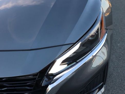 New 2025 Nissan Altima 2.5 S image 10