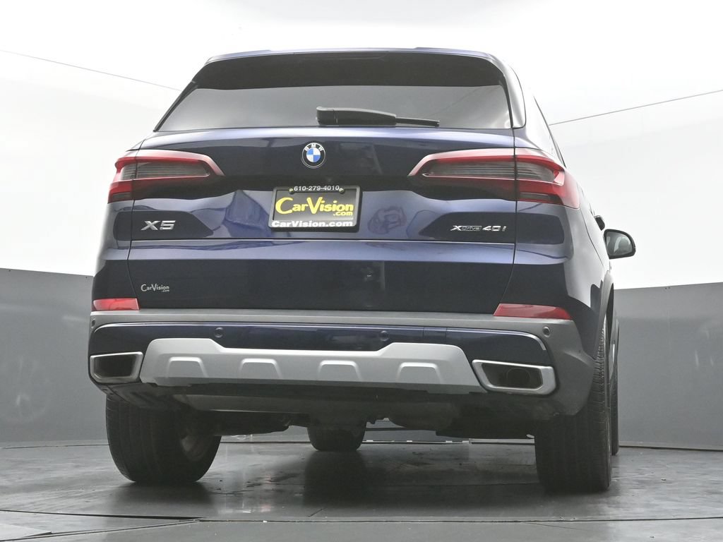 Used 2022 BMW X5 xDrive40i AWD/4WD image 45