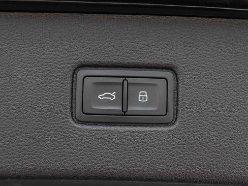 Used 2023 Audi Q7 3.0T Premium Plus w/ Premium Plus Package image 40