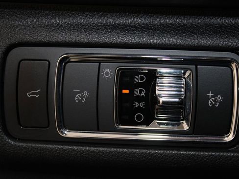 Used 2024 Lincoln Corsair AWD w/ Equipment Group 101A image 49