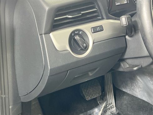 Used 2020 Volkswagen Passat 2.0T SE w/ Sunroof Package image 10