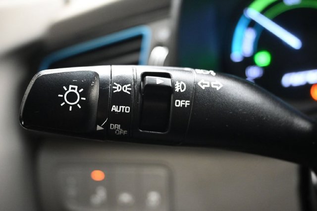 Used 2019 Kia Niro EX Premium w/ Sunroof Package FWD image 23