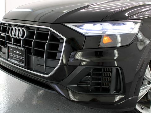 Used 2019 Audi Q8 Premium w/ Convenience Package image 21