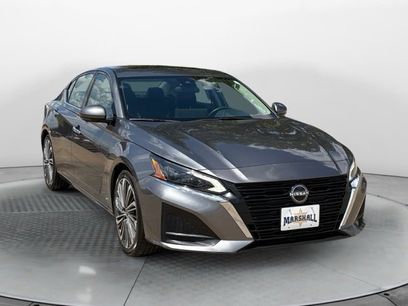Used 2023 Nissan Altima 2.5 SL
