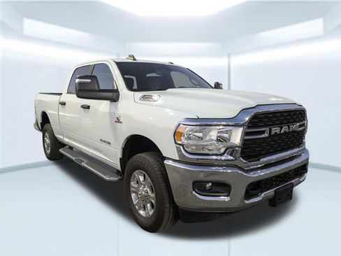 Used 2024 RAM 2500 Big Horn image 2