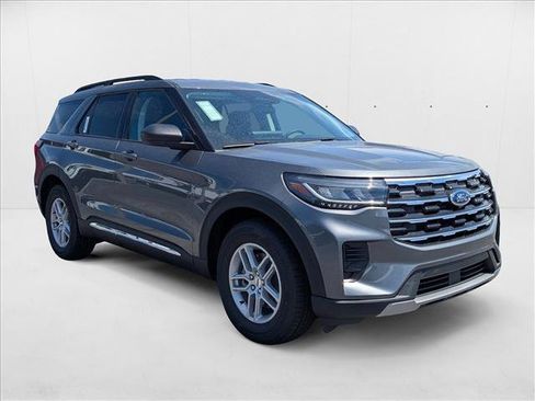 New 2025 Ford Explorer Active image 6