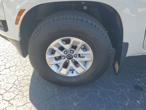 Certified 2026 Nissan Frontier S w/ S Utility Package image 4