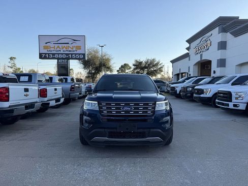 Used 2017 Ford Explorer Limited FWD image 43