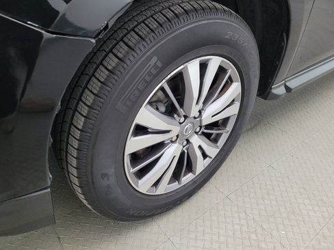 Used 2020 Nissan Pathfinder SL AWD/4WD image 31