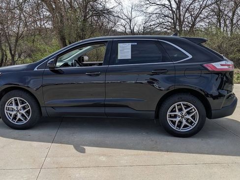 Used 2024 Ford Edge SEL w/ Convenience Package image 6