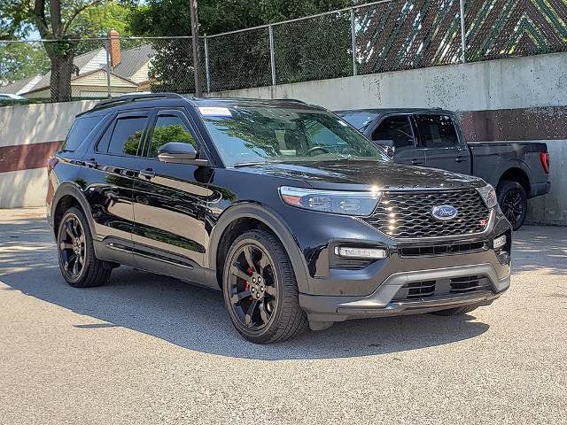 Certified 2022 Ford Explorer ST w/ Equipment Group 401A AWD/4WD image 3