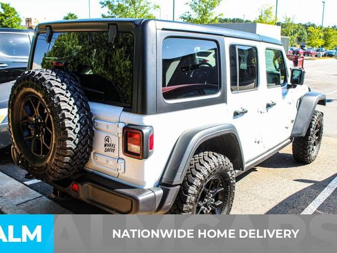 Used 2025 Jeep Wrangler Unlimited Sport AWD/4WD image 5