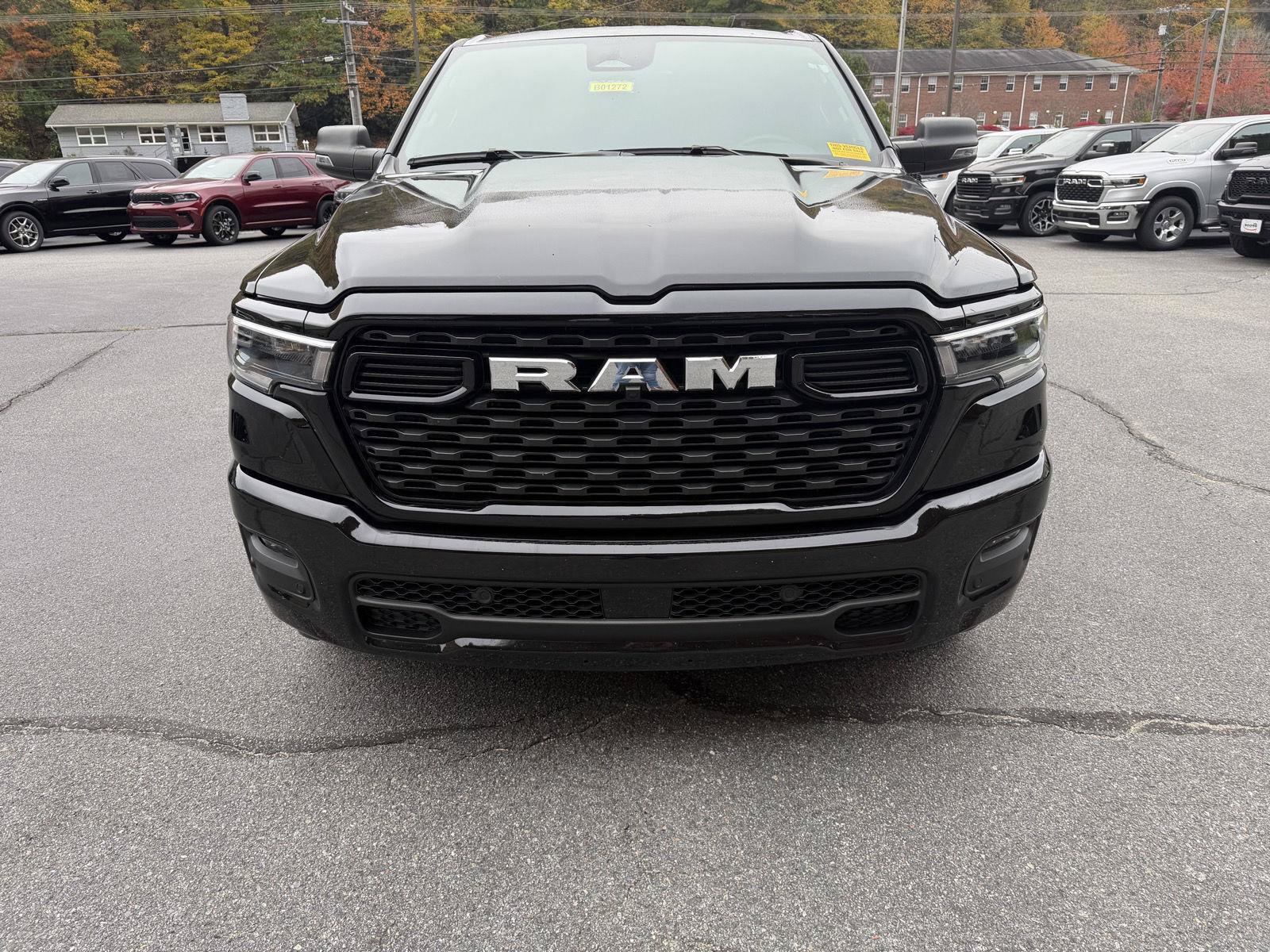 Used 2025 RAM 1500 Big Horn AWD/4WD image 4