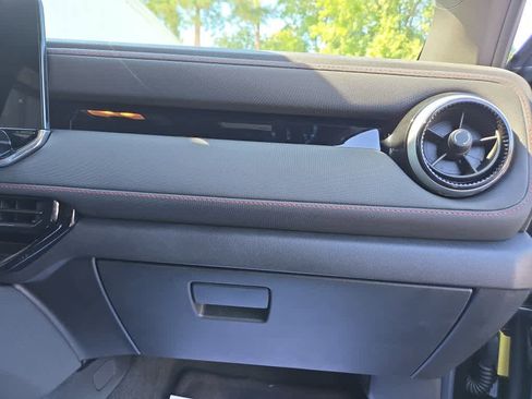 New 2025 Chevrolet Colorado Z71 w/ Technology Package image 36