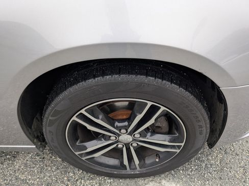 Used 2014 Dodge Charger SXT Plus image 4