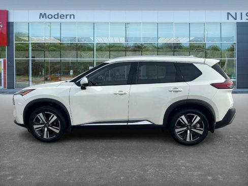 Certified 2023 Nissan Rogue SL w/ SL Premium Package image 8