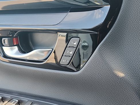 New 2026 Honda CR-V EX-L image 15
