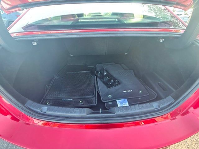 Used 2020 MAZDA MAZDA3 Sedan w/ Preferred Package FWD image 21