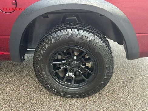Used 2024 RAM 1500 Warlock w/ Warlock Decor Package AWD/4WD image 4