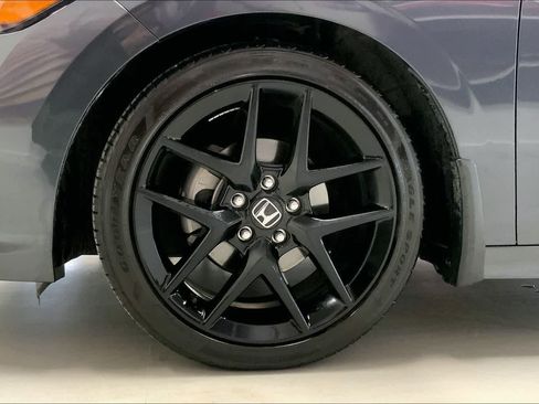 Used 2025 Honda Civic Sport image 8