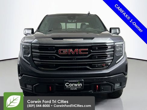 Used 2022 GMC Sierra 1500 AT4 w/ AT4 Premium Package image 4