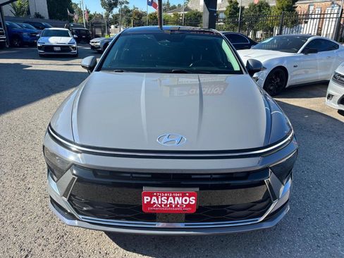 Used 2024 Hyundai Sonata SEL w/ Convenience Package FWD image 3