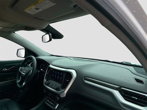 Used 2023 GMC Acadia SLT w/ Elevation Edition image 24