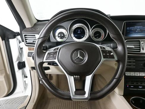 Used 2016 Mercedes-Benz E 400 Coupe image 2