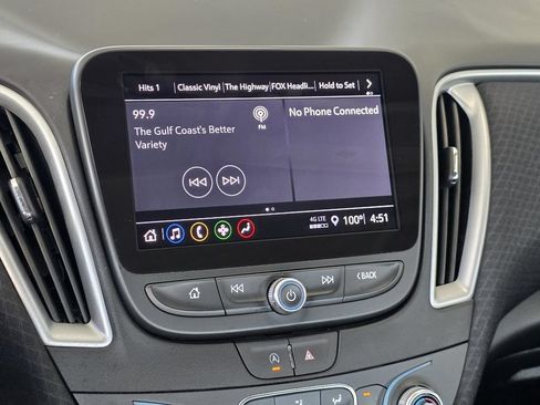 Used 2025 Chevrolet Malibu LT FWD image 15