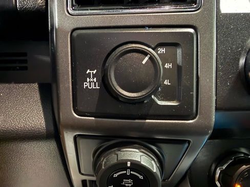 Used 2019 Ford F150 XLT w/ Equipment Group 302A Luxury image 23