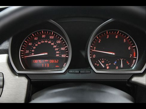 Used 2003 BMW Z4 3.0i RWD image 9
