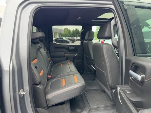 Used 2021 GMC Sierra 1500 AT4 w/ AT4 Preferred Package AWD/4WD image 7