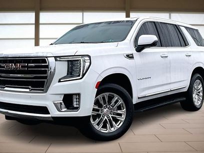 Used 2021 GMC Yukon SLT w/ SLT Premium Package