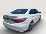 Used 2016 Toyota Camry LE image 2