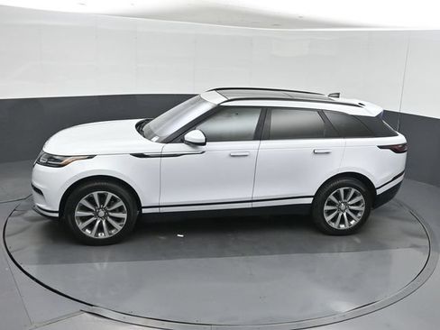 Used 2018 Land Rover Range Rover Velar S AWD/4WD image 36