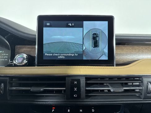 Used 2022 Lincoln Corsair Reserve w/ Equipment Group 201A image 17