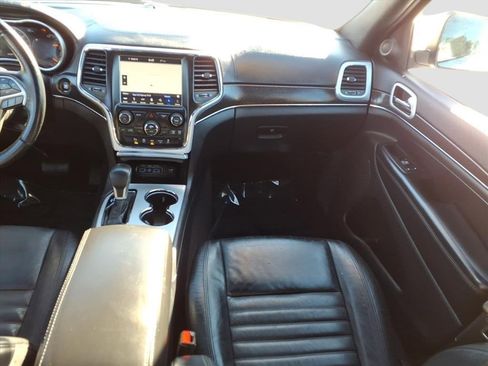 Used 2018 Jeep Grand Cherokee Limited image 13