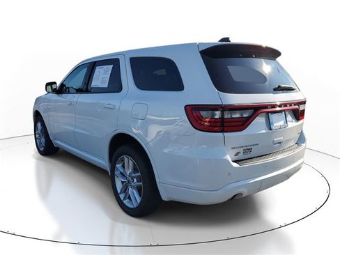 Used 2024 Dodge Durango GT image 3