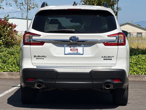 Used 2026 Subaru Ascent Touring AWD/4WD image 5