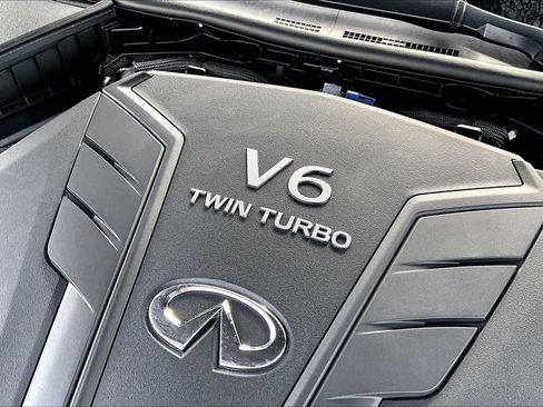Used 2020 INFINITI Q50 Luxe w/ Essential Package (3.0T Luxe) RWD image 32
