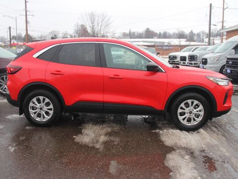 Used 2024 Ford Escape Active image 7