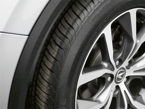 Certified 2024 Acura MDX SH-AWD w/Tech image 21