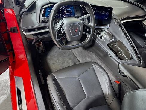 Certified 2024 Chevrolet Corvette Stingray Coupe w/ 1LT image 20