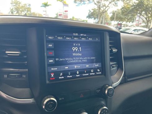 Used 2021 RAM 1500 Big Horn image 7