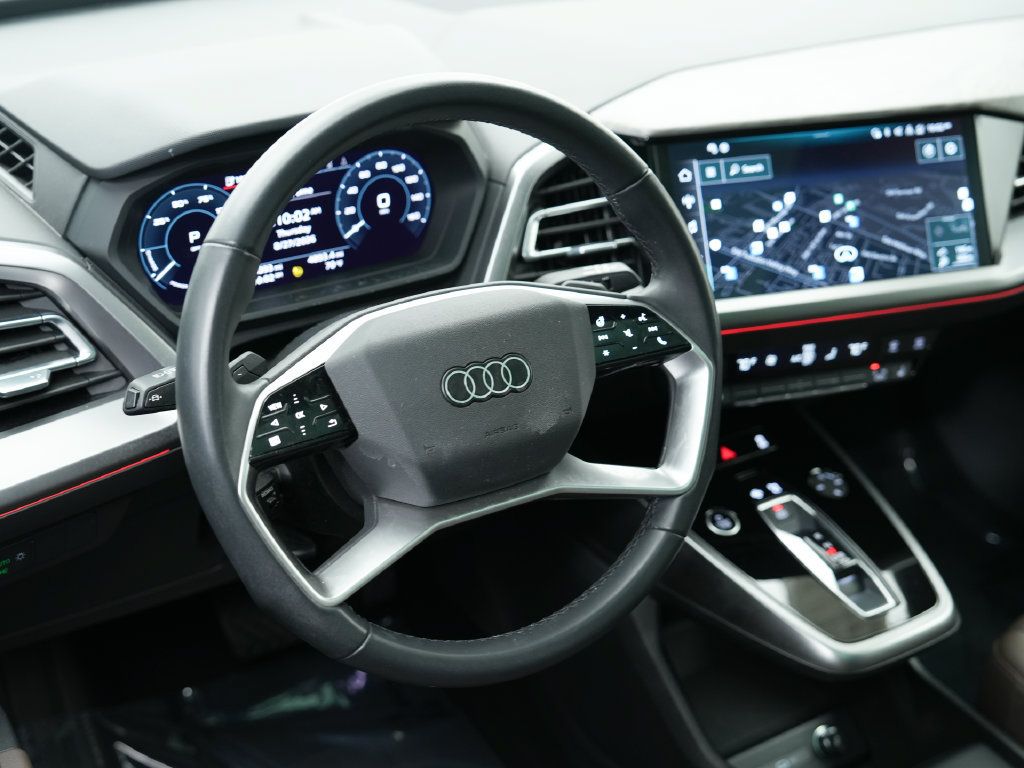 Used 2023 Audi Q4 e-tron Premium Plus w/ Premium Plus AWD/4WD image 7