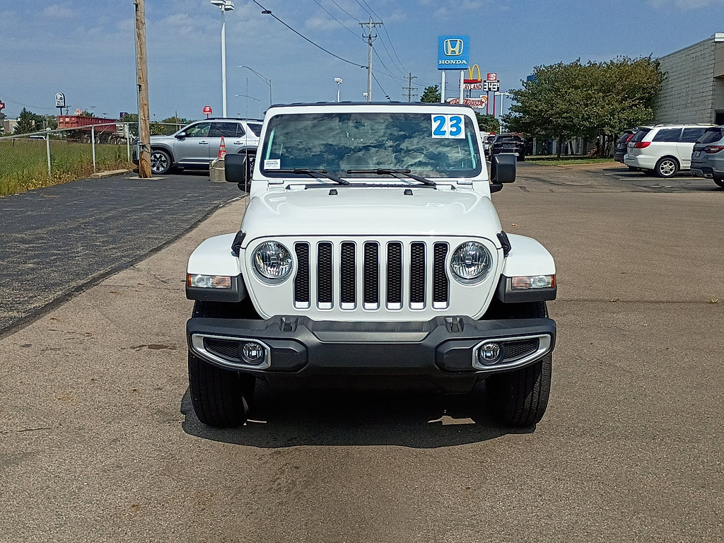 Used 2023 Jeep Wrangler Unlimited Sahara w/ Cold Weather Group AWD/4WD image 8