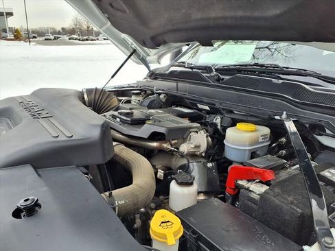 Used 2024 RAM 2500 Big Horn image 13