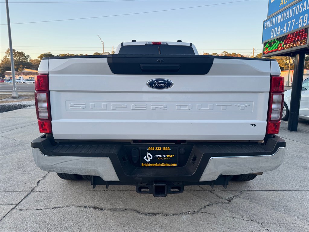 Used 2021 Ford F350 XLT AWD/4WD image 6