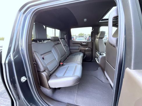 Certified 2021 GMC Sierra 1500 Denali w/ Denali Ultimate Package AWD/4WD image 20