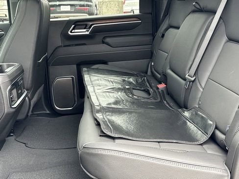 New 2025 GMC Sierra 2500 Denali w/ Denali Reserve Package image 25